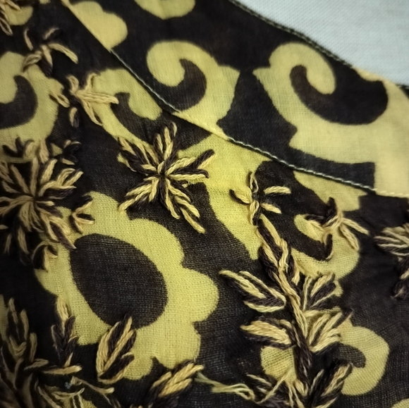 Simi Tunic - Picture 3 of 4